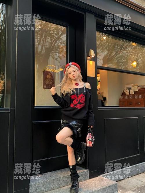 17吃瓜网 永不迷路,17吃瓜网简直是我每晚的心灵伴侣,真的是太需要了!