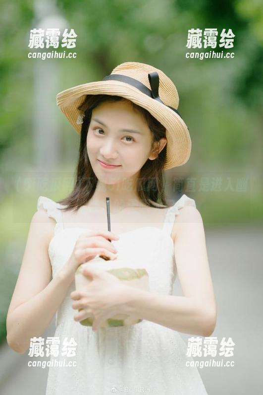 下载5i吃瓜网，简直是进入幽默网址的无限大门！