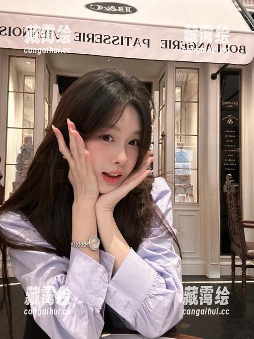 hlw.bet首页：哪位瓜友又上演了‘我有故事，你有酒’的戏码？