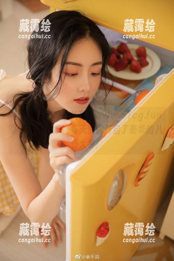 自从有了www.51cg.fun发布的新鲜事，每天就像开启了豪华的八卦大餐！