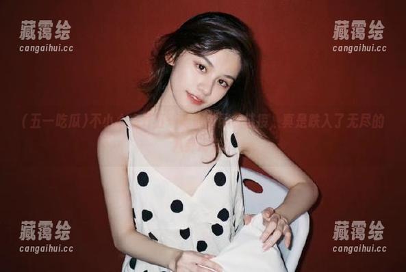 五一吃瓜 不小心点开五一吃瓜官网的链接,真是跌入了无尽的八卦海洋!