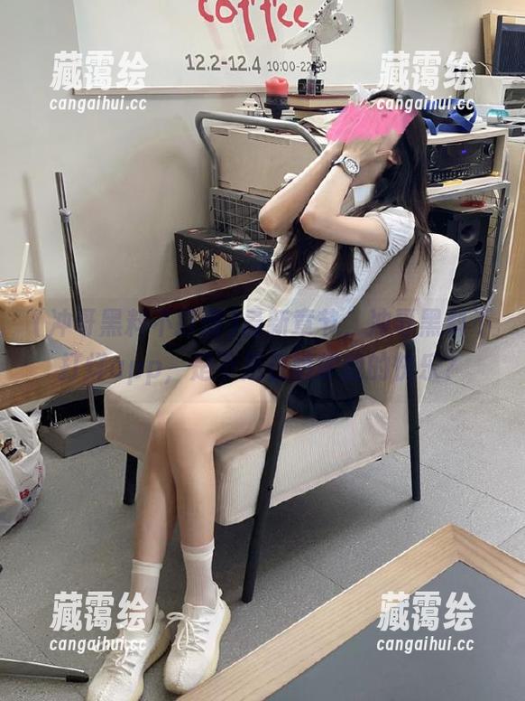 冲哥黑料不打烊 最新章节,冲哥黑料不打烊app,是不是在嫉妒我的快乐?